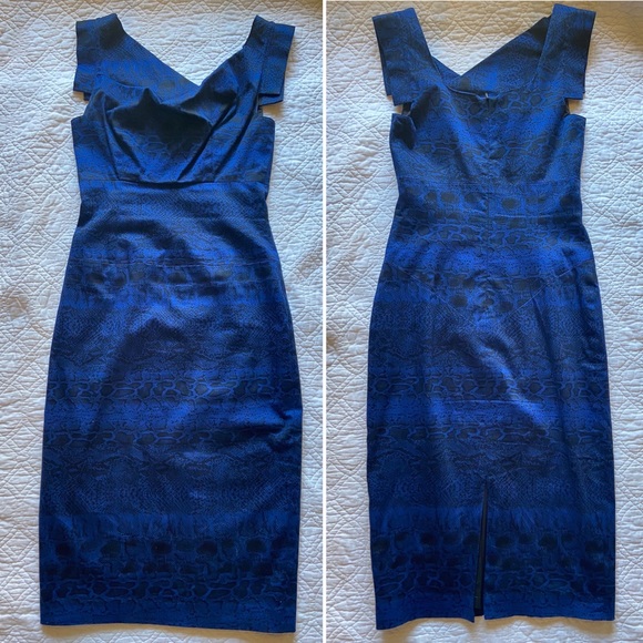 Iconic Black Halo Jackie O navy/black python print sheath dress with Bi-stretch - Picture 3 of 8